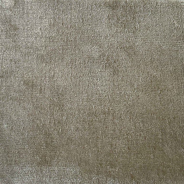 Aura 101 – Plain Collection · handgeknüpfter Designerteppich von NEGRA Zürich