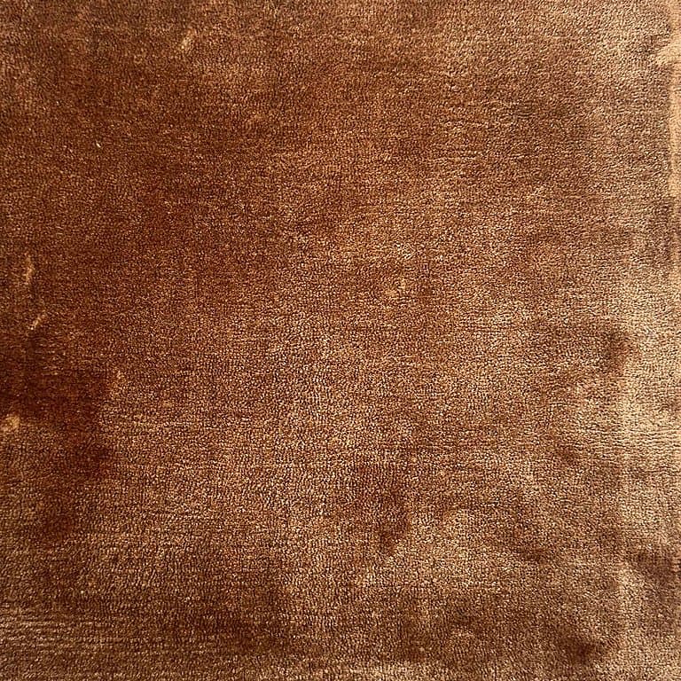 Aura 105 – Plain Collection · handgeknüpfter Designerteppich von NEGRA Zürich