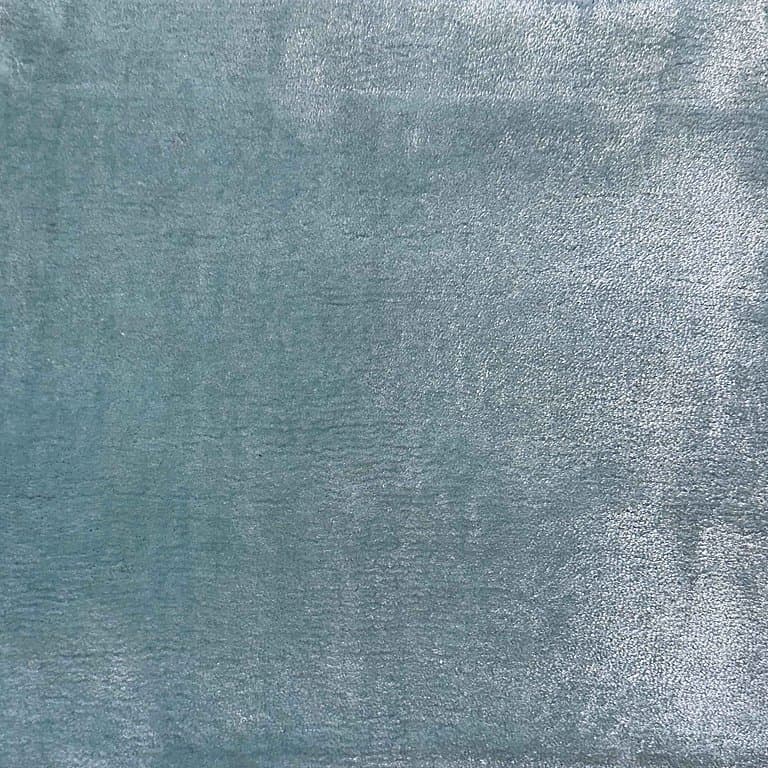 Aura 301 – Plain Collection · handgeknüpfter Designerteppich von NEGRA Zürich