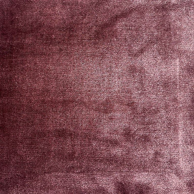 Aura 403 – Plain Collection · handgeknüpfter Designerteppich von NEGRA Zürich