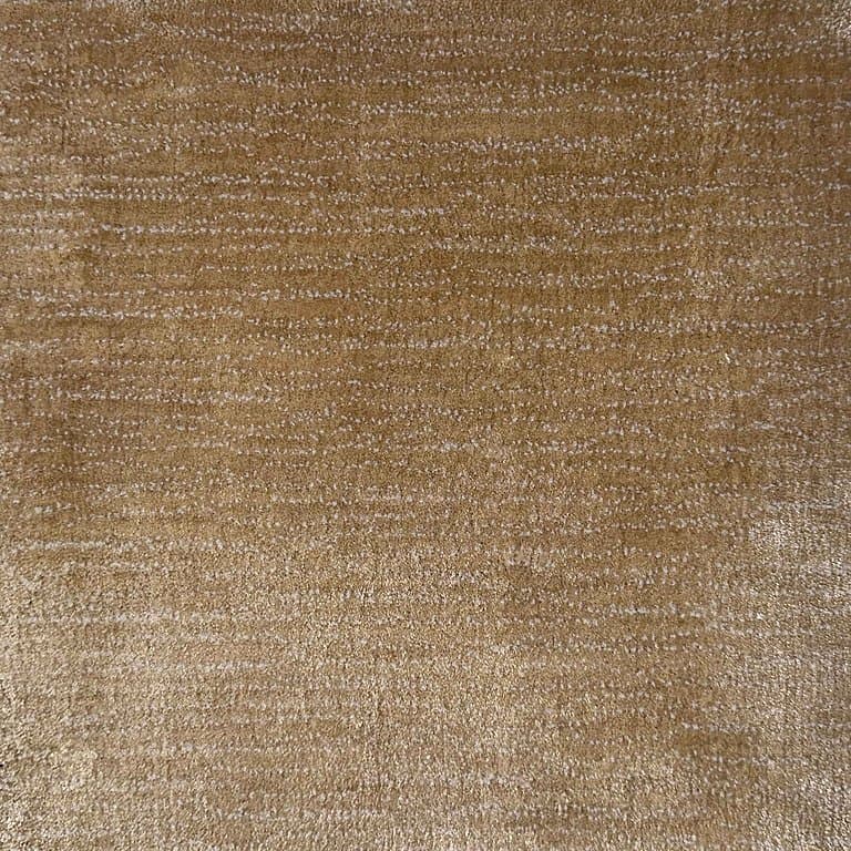 Aura Dots 102 – Plain Collection · handgeknüpfter Designerteppich von NEGRA Zürich