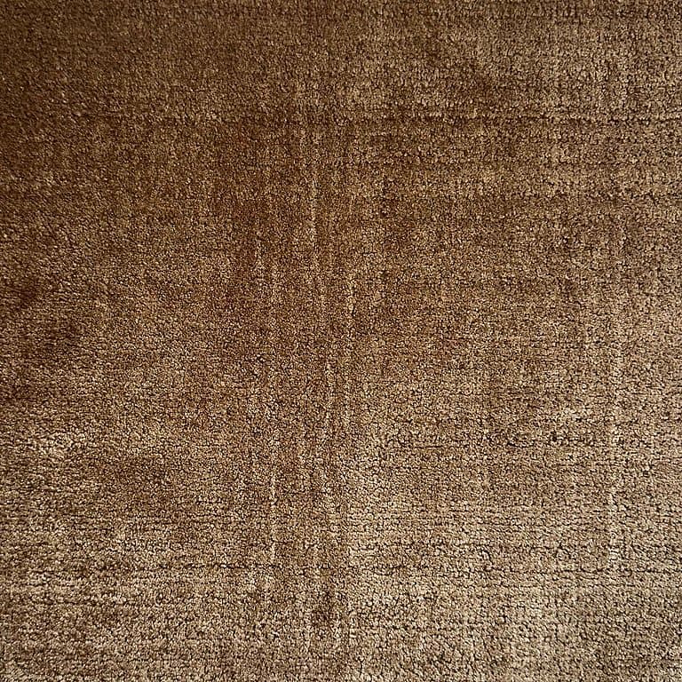 Aura Silk 106 – Plain Collection · handgeknüpfter Designerteppich von NEGRA Zürich