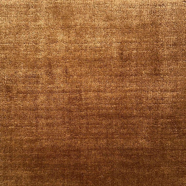 Aura Silk 502 – Plain Collection · handgeknüpfter Designerteppich von NEGRA Zürich