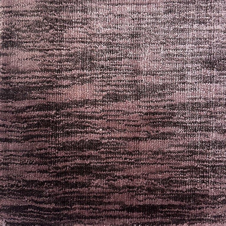 Aura Stripes 401 – Plain Collection · handgeknüpfter Designerteppich von NEGRA Zürich