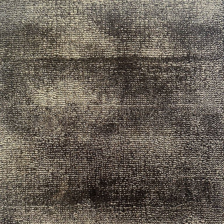 Aura Swatch 506 – Plain Collection · handgeknüpfter Designerteppich von NEGRA Zürich
